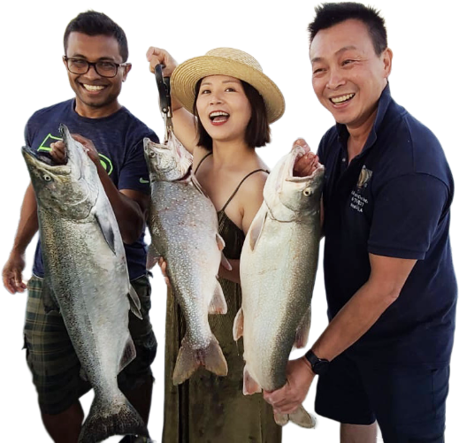 <span>experience the thrill</span>  of salmon and trout  fishing in niagara